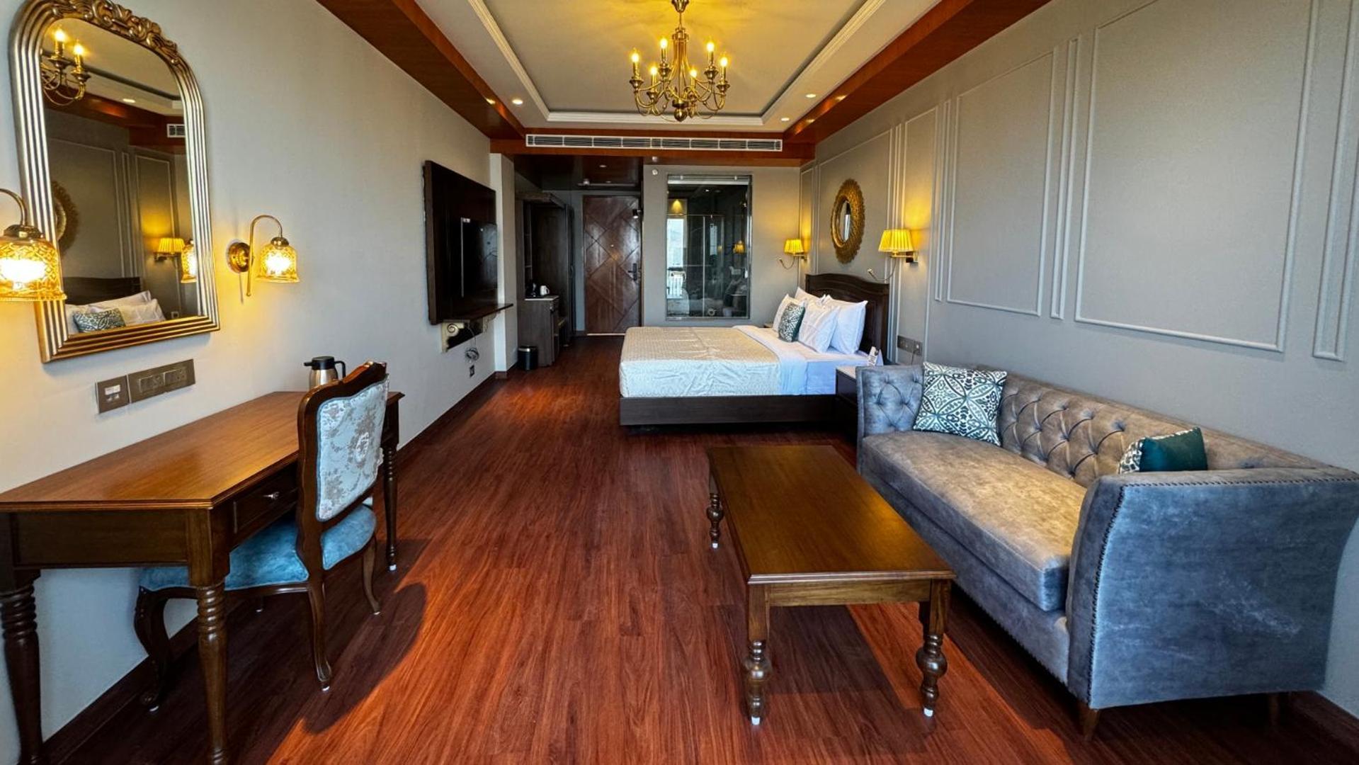Astra Resort And Caffe Kasauli Exterior foto